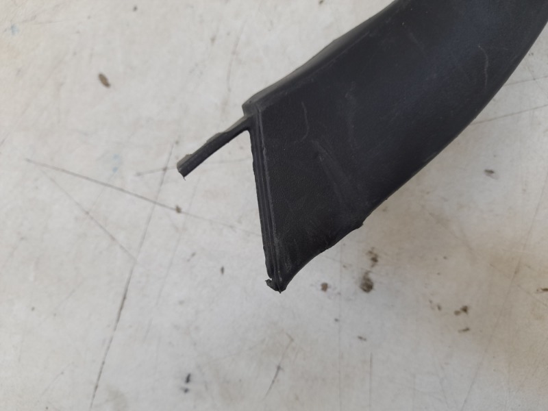 Накладка заднего крыла левого