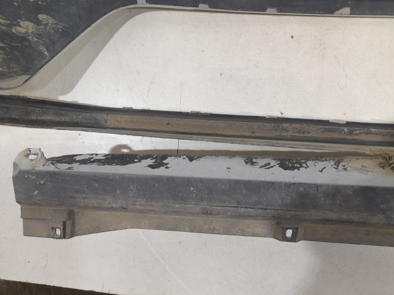 Бампер передний