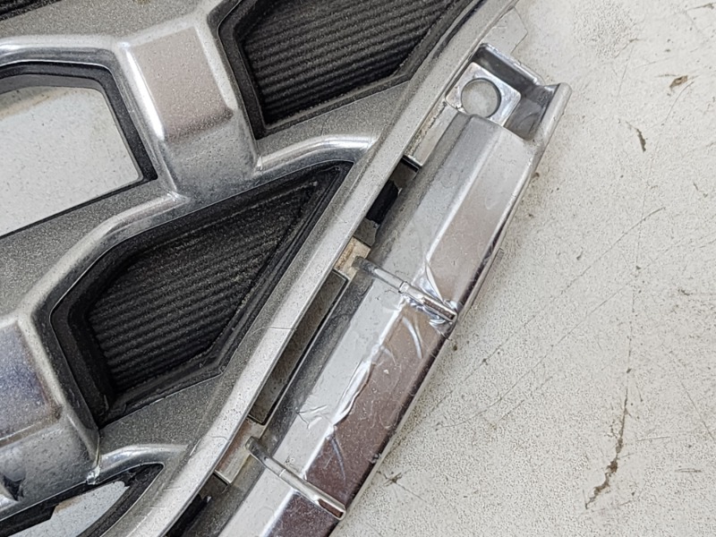 Решетка радиатора