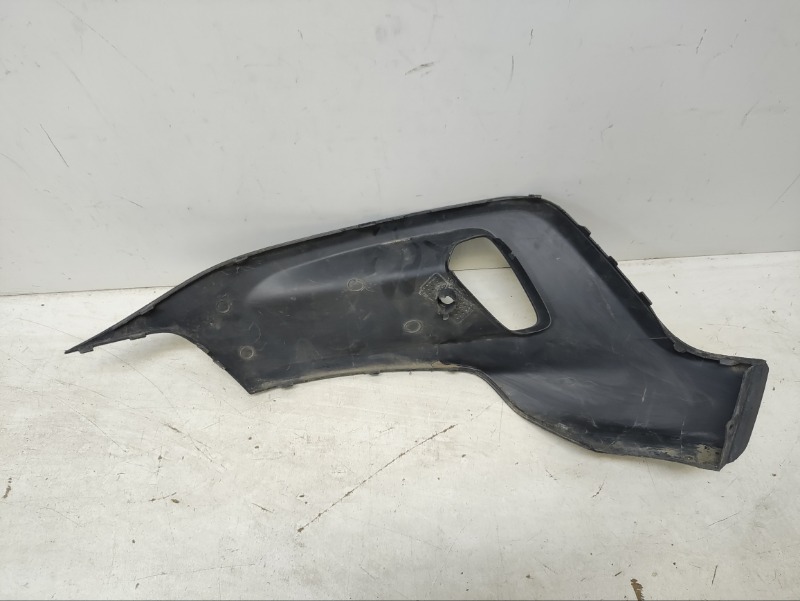 Накладка переднего бампера правая