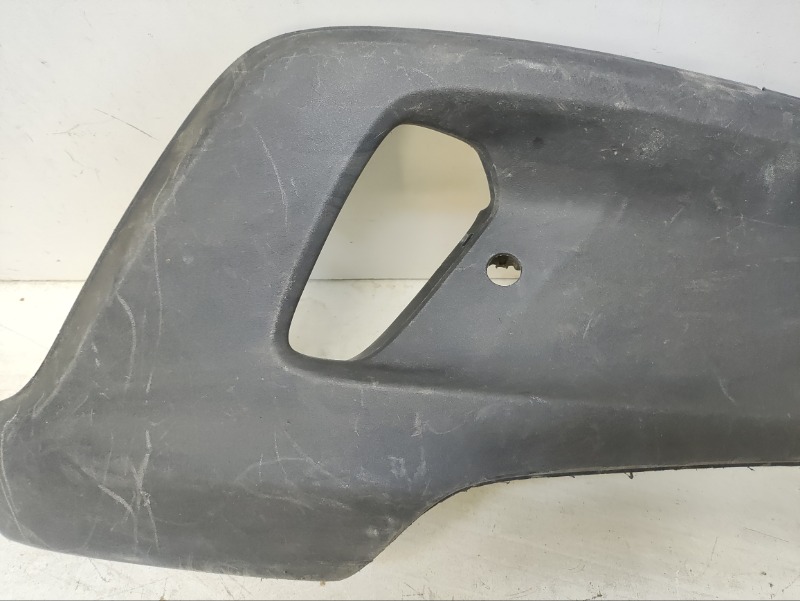 Накладка переднего бампера правая