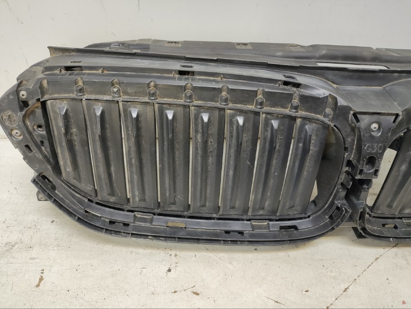 Решетка радиатора