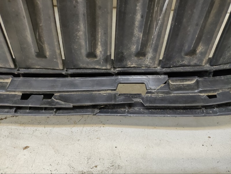 Решетка радиатора