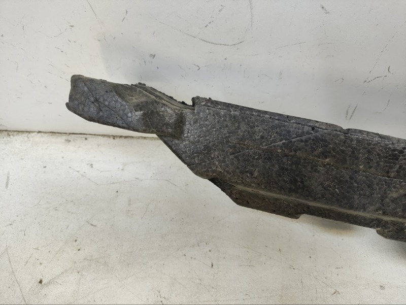 Наполнитель переднего бампера