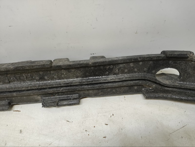 Наполнитель переднего бампера