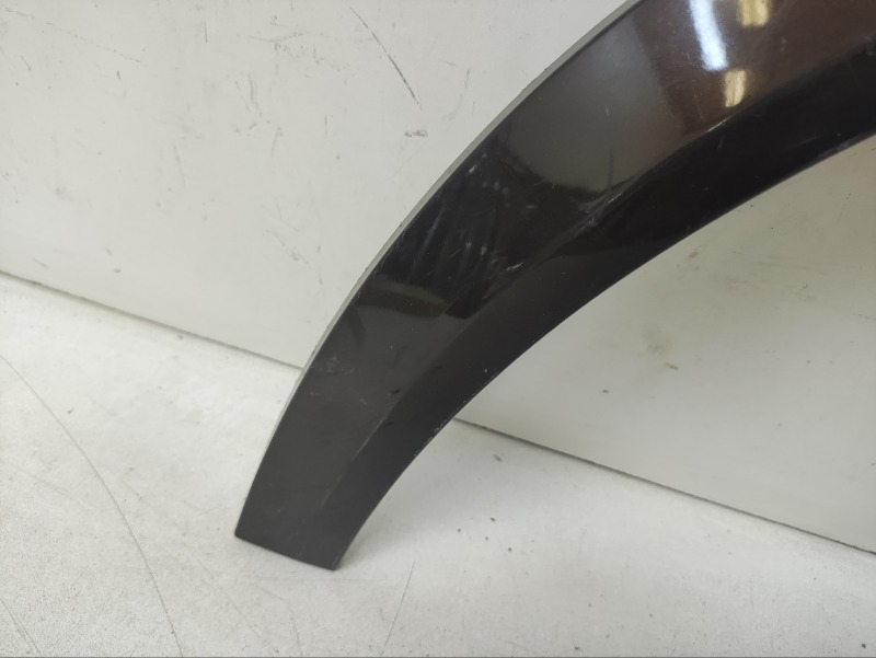 Накладка заднего крыла левого