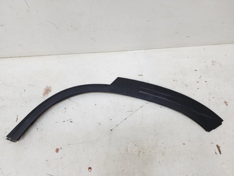 Накладка заднего крыла левого