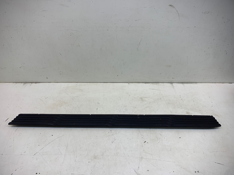 Накладка на подножку