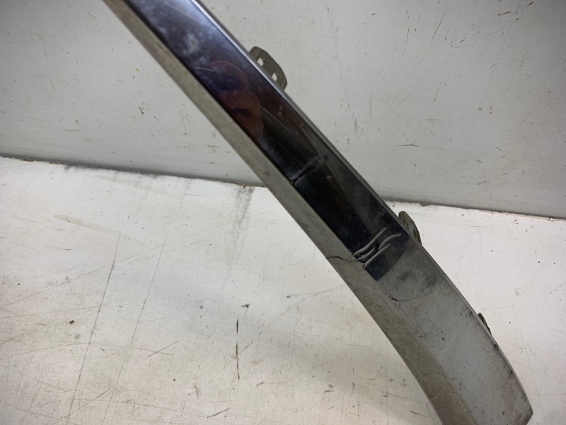 Накладка на решетку радиатора