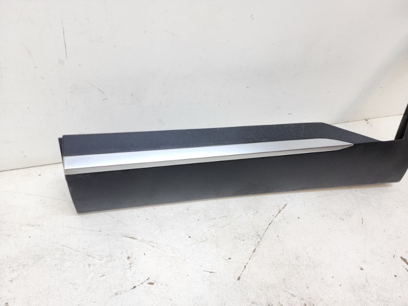 Молдинг двери