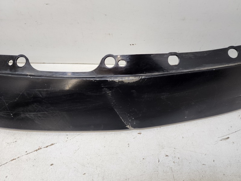 Накладка переднего бампера