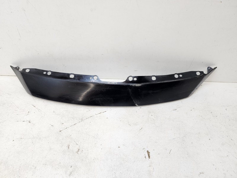 Накладка переднего бампера