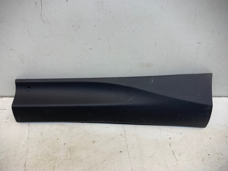 Накладка двери задней левой