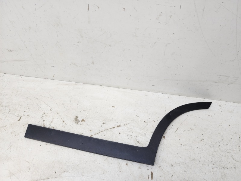 Накладка двери задней левой