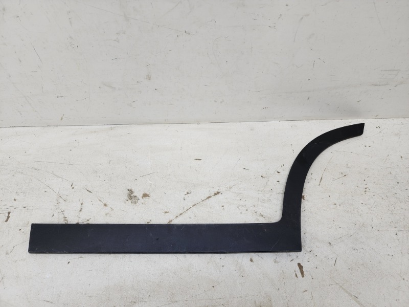 Накладка двери задней левой