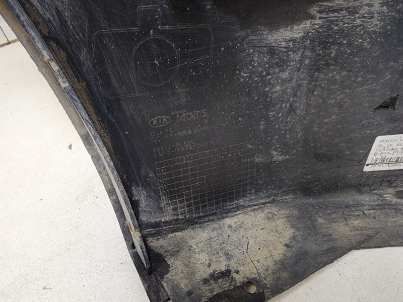 Спойлер заднего бампера