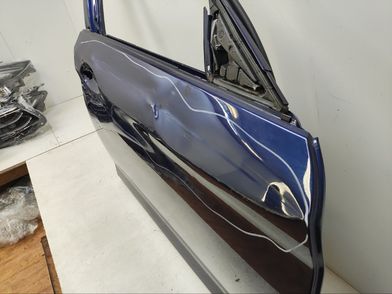 Дверь передняя правая