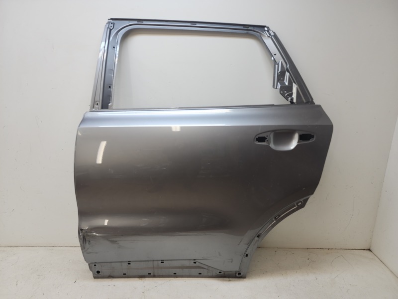 Дверь задняя левая