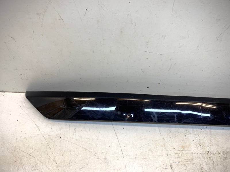 Накладка крышки багажника