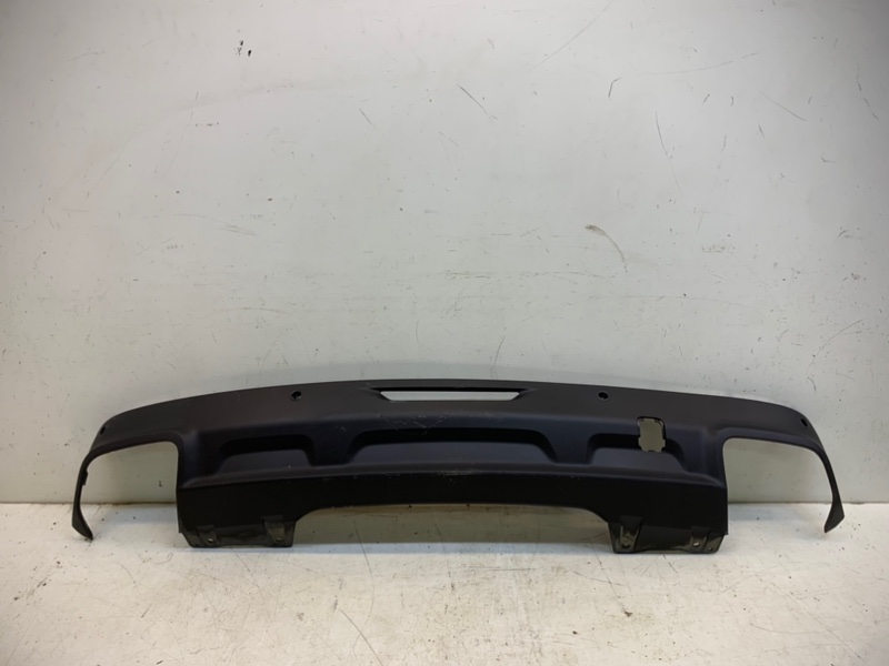 Спойлер заднего бампера