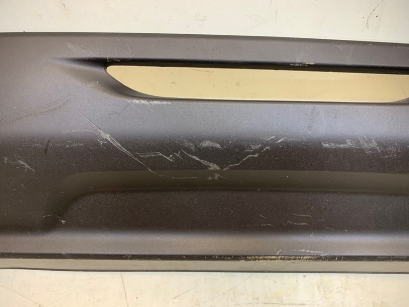 Спойлер заднего бампера