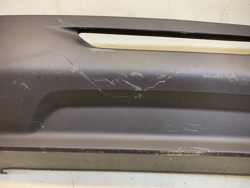 Спойлер заднего бампера