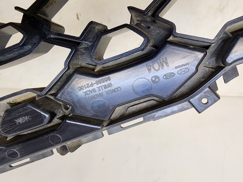 Решетка радиатора