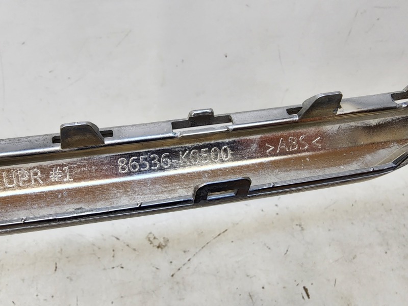 Накладка на решетку радиатора