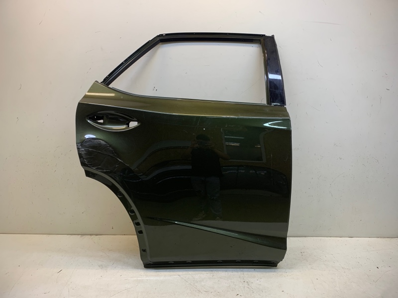 Дверь задняя правая