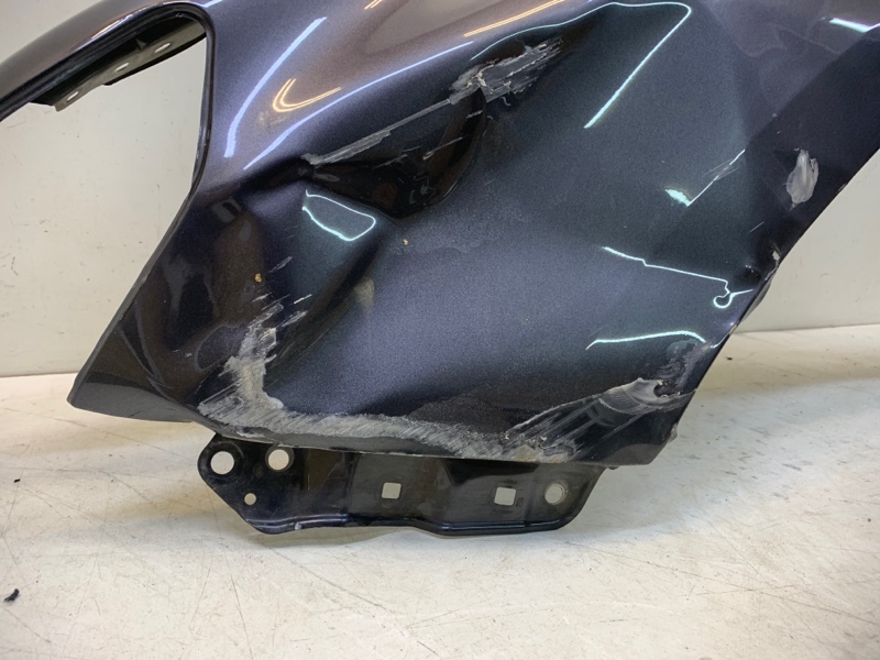 Крыло переднее левое