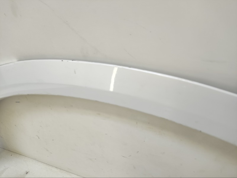 Накладка заднего крыла левого