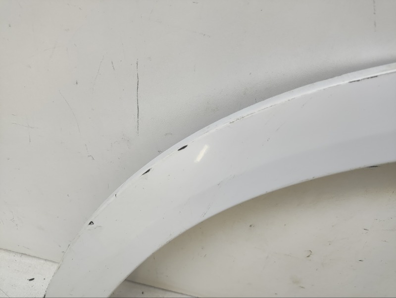 Накладка заднего крыла левого