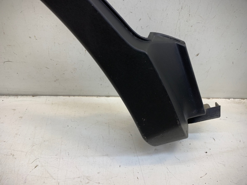 Накладка заднего крыла правого