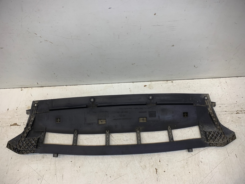 Пыльник двигателя