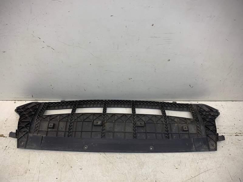 Пыльник двигателя