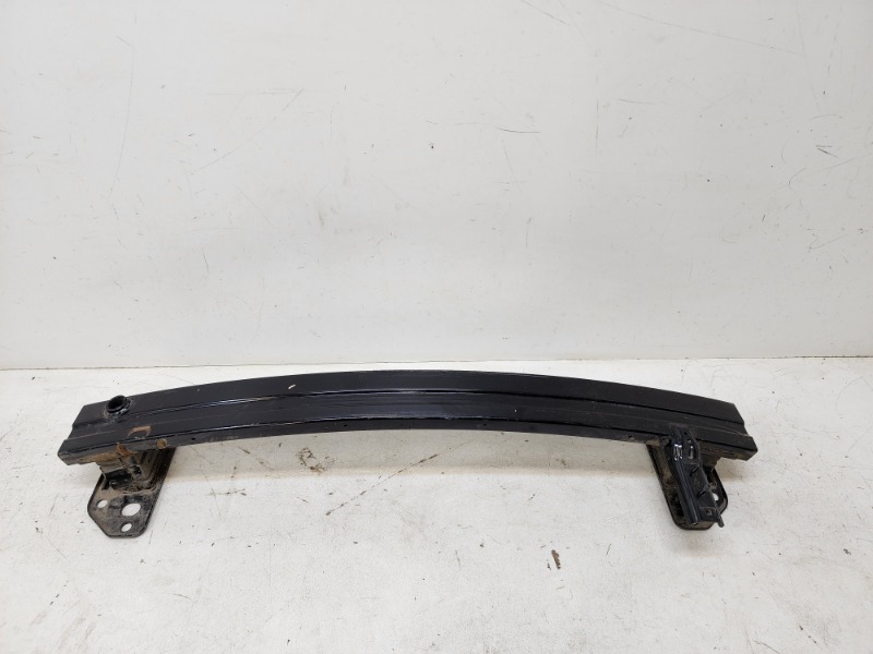 Усилитель переднего бампера