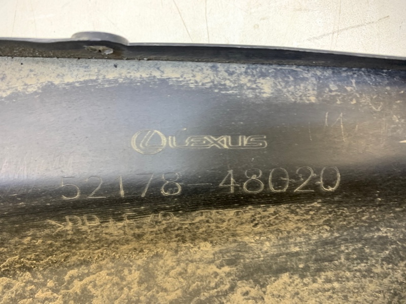 Спойлер заднего бампера