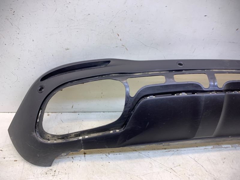 Спойлер заднего бампера