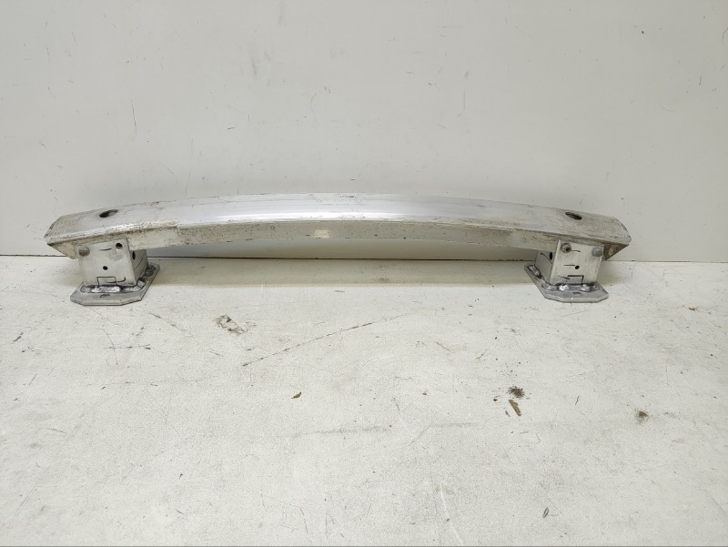 Усилитель заднего бампера