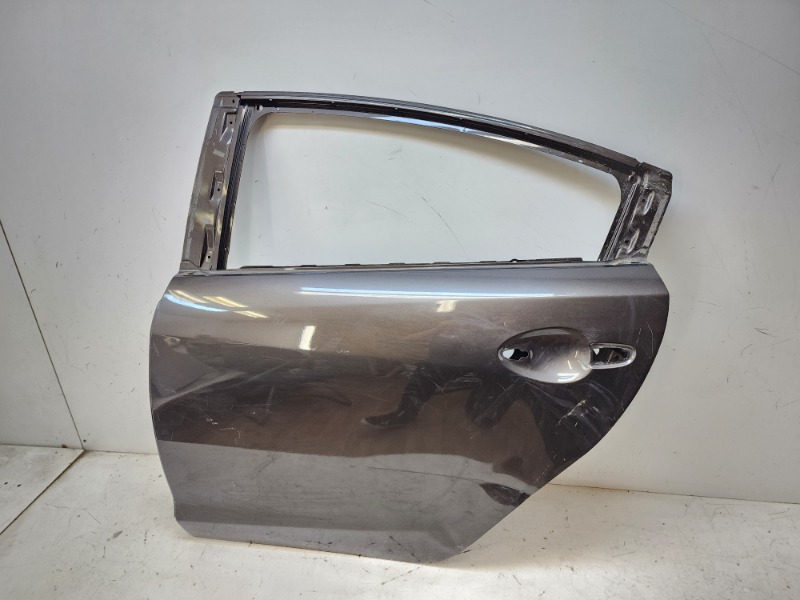 Дверь задняя левая