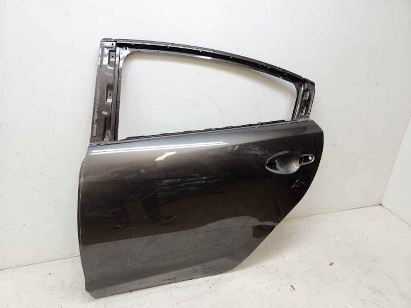 Дверь задняя левая