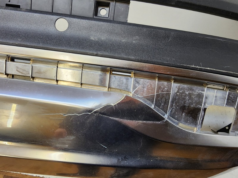 Бампер задний