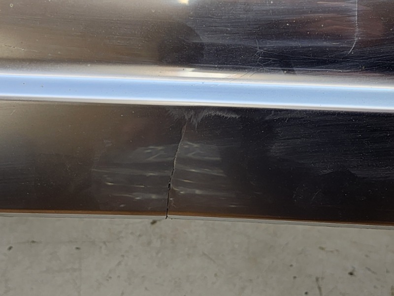 Бампер задний