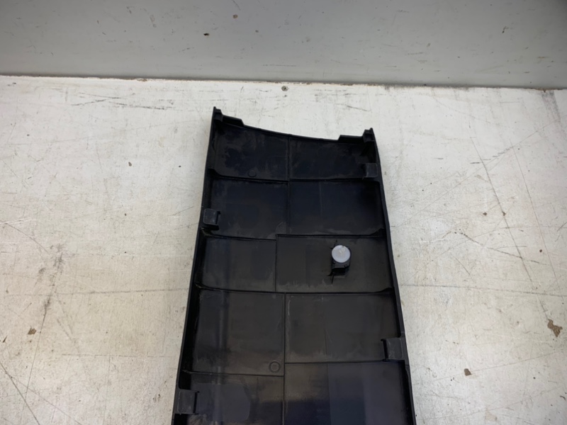 Обшивка стойки