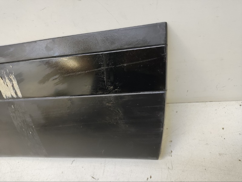 Накладка двери задней правой