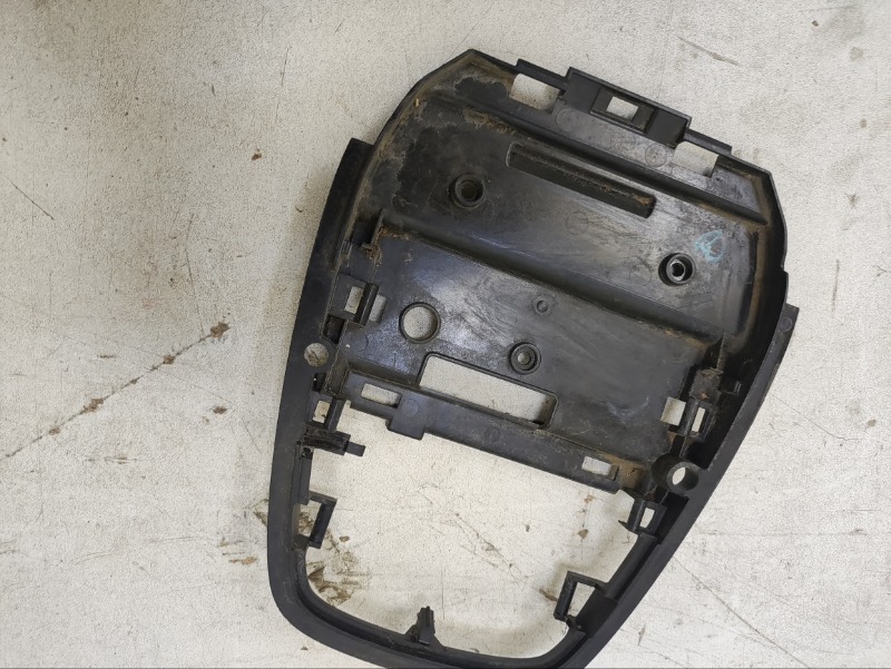 Плафон салонный