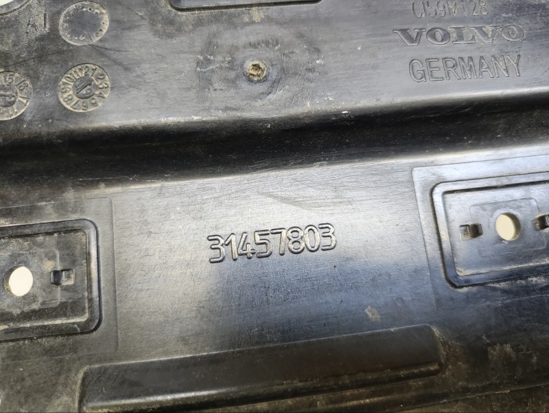 Плафон салонный