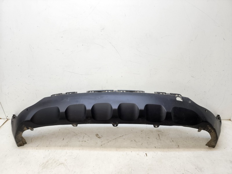 Спойлер заднего бампера