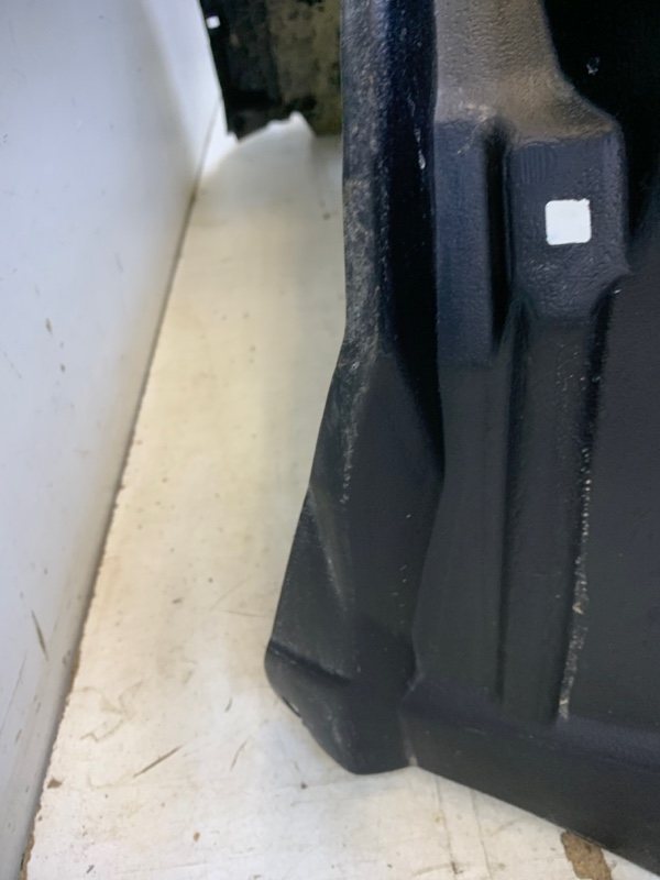 Локер передний правый