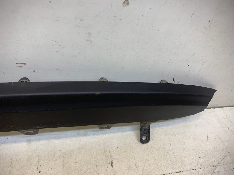 Спойлер заднего бампера